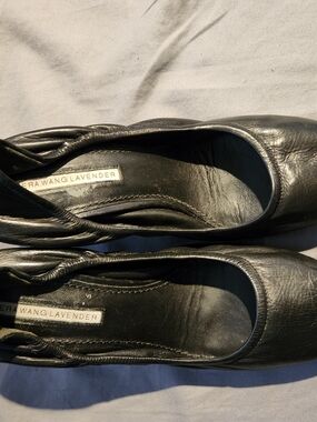 Vera Wang Black Leather Ballet Flats